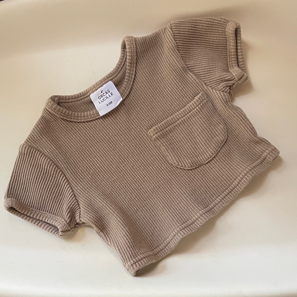 Baby tee